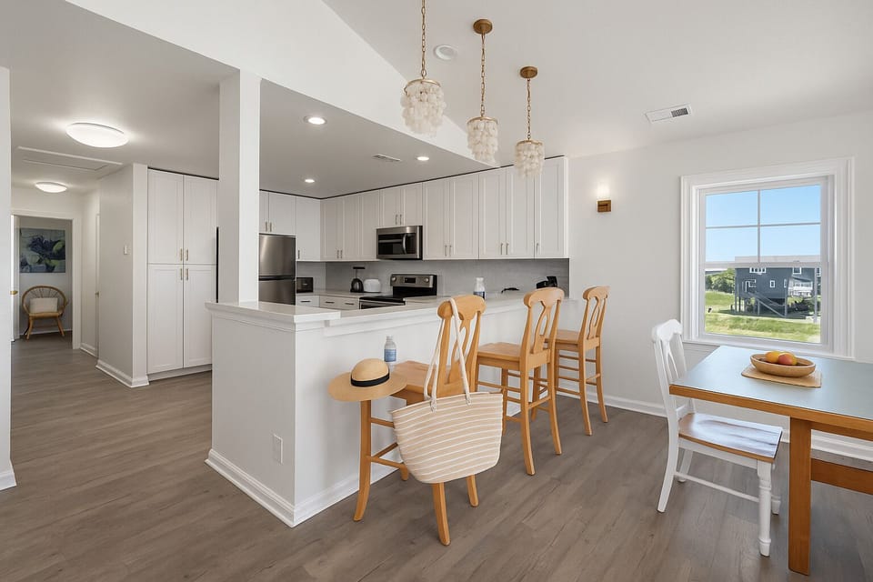 The Galley - Modern, Full Sized Kitchen with Everything You Need