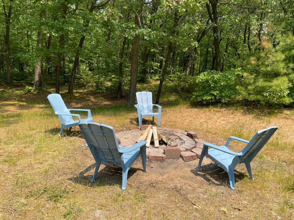 Nice open firepit. Picnic table not pictured yet.