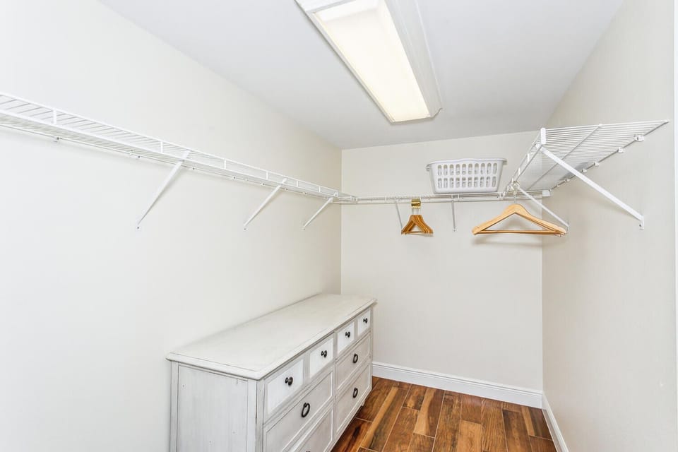 Master Closet 1.1