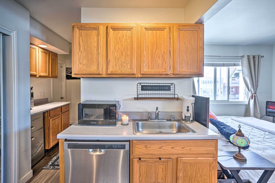 Kitchenette | Toaster Oven