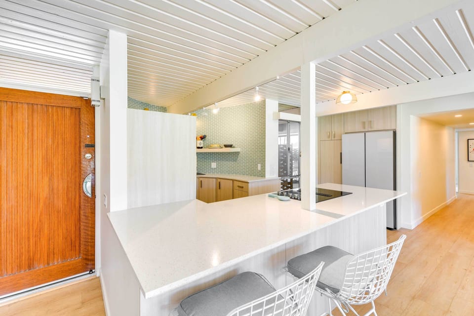 Kitchen | Dishware & Flatware | Coffee Maker | Toaster