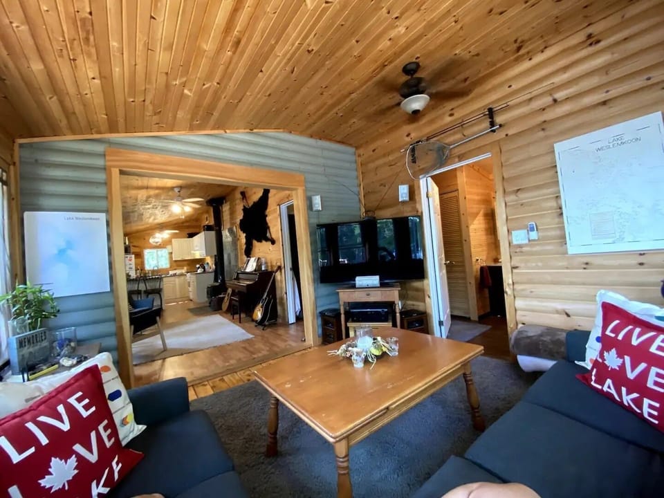 TV room.