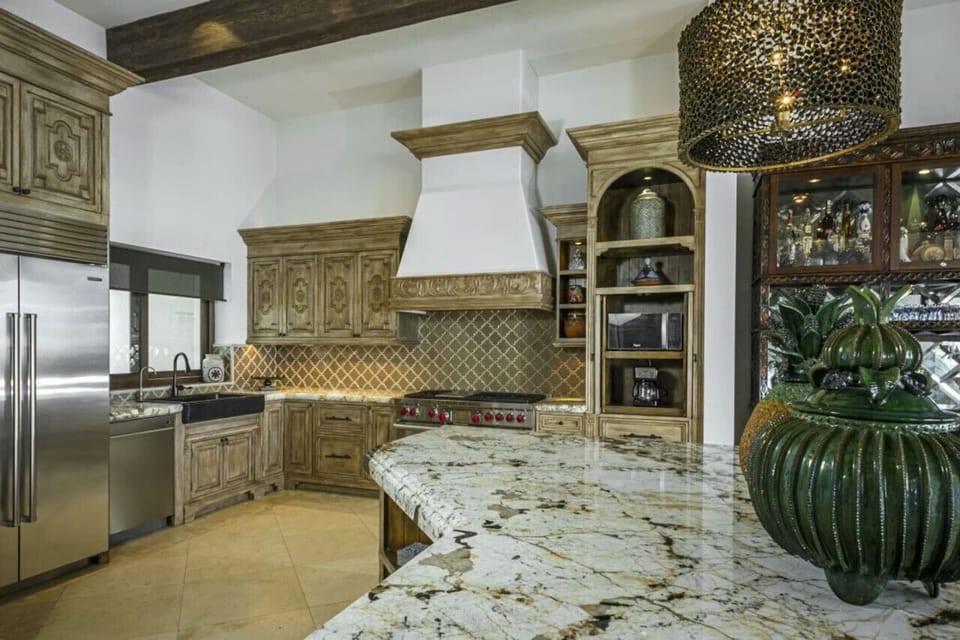 High end kitchen