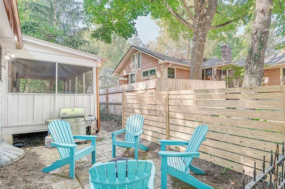 another view of the patio