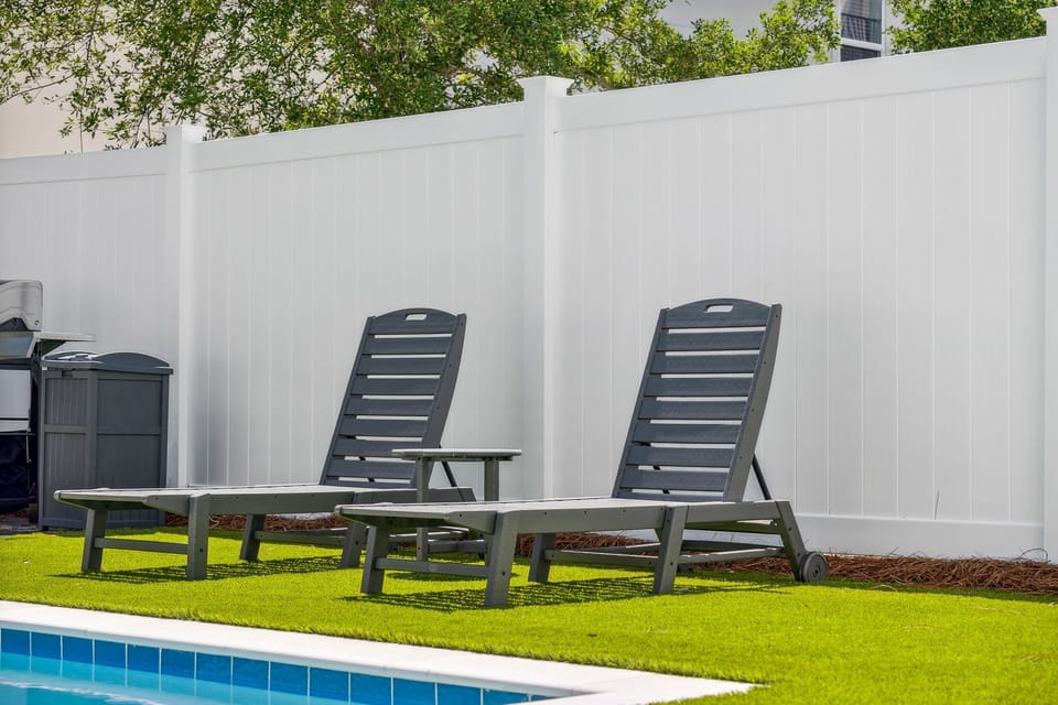 Private pool