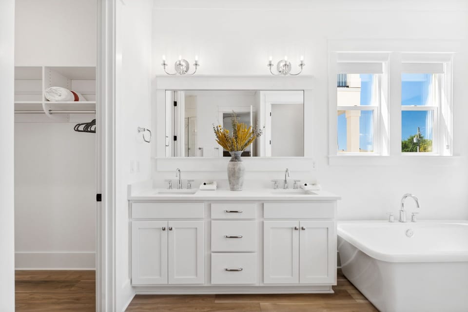 Second floor king bedroom with queen sleeper sofa bathroom 