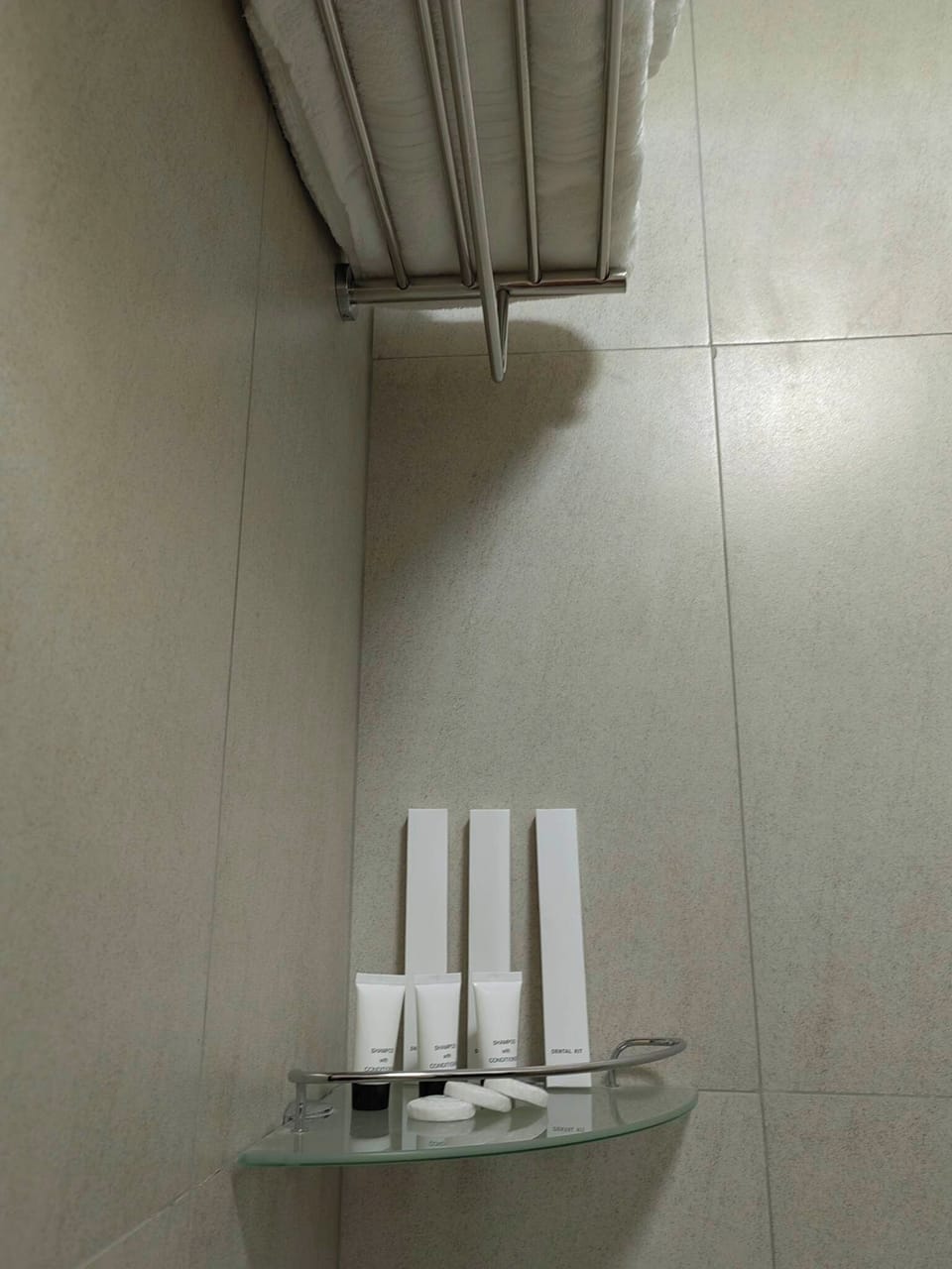 Bathroom amenities