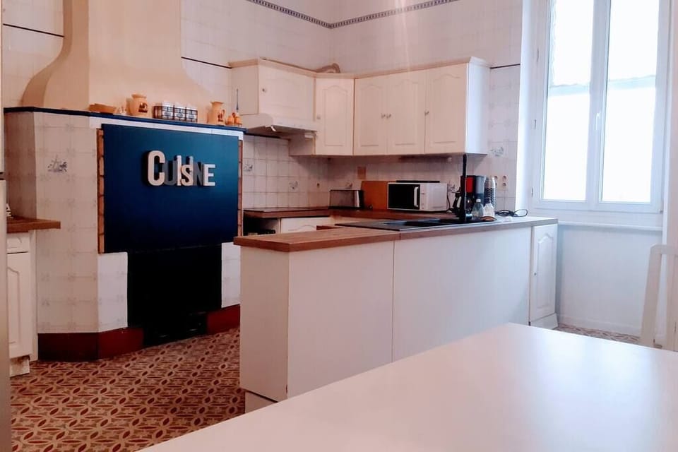 9a0decae 7f18 49bb b1a0 437bbee63175