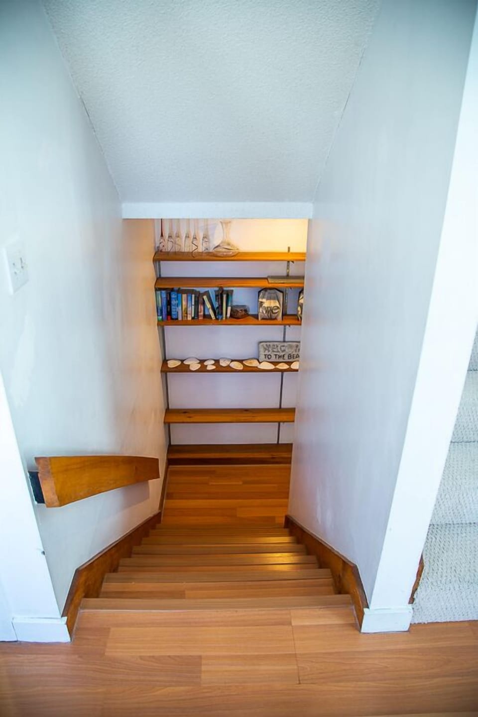 Let's head up to the 2nd story!