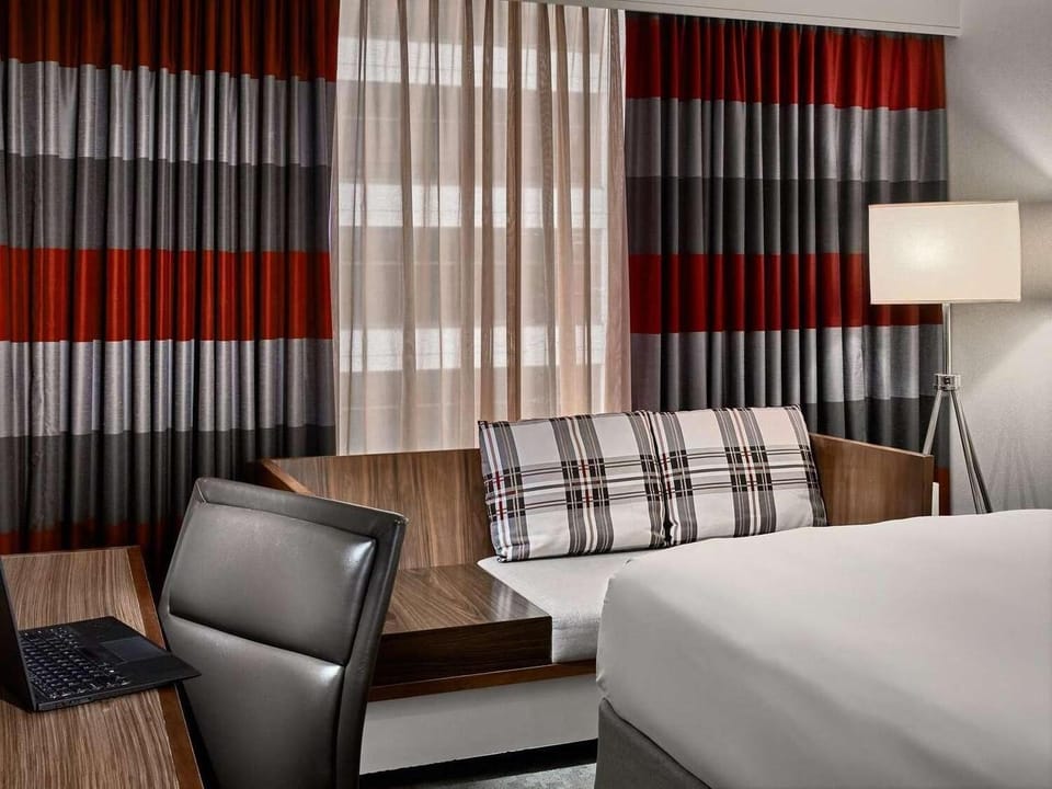 Comfortable Unit with 1 King size bed