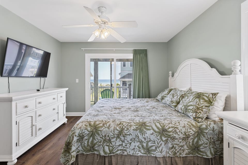 Fourth Bedroom