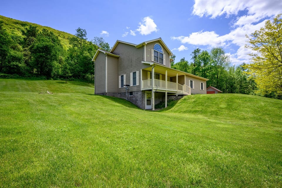 10 acres of paradise located amongst the rolling hills of South Bristol