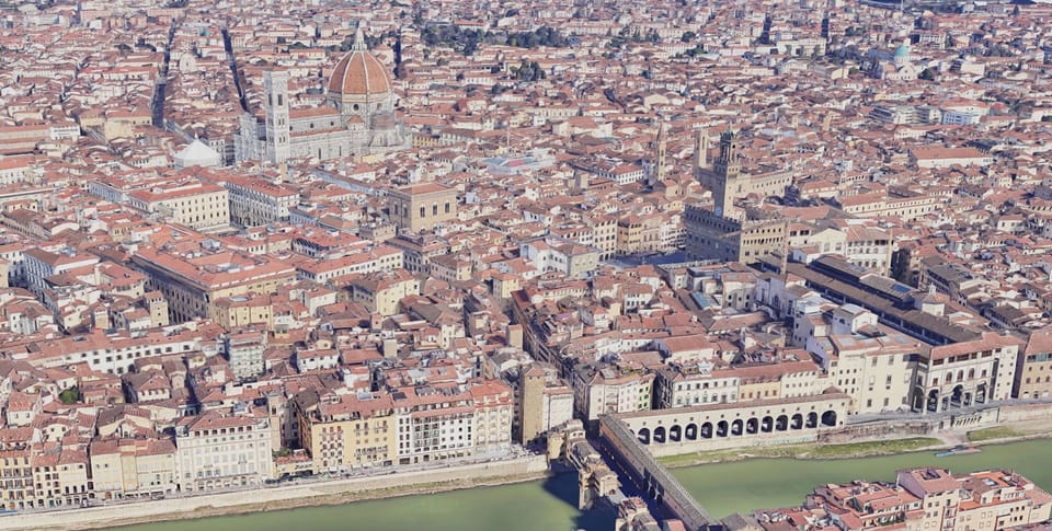 Dreamy Oltrarno location very near the Ponte Vecchio.