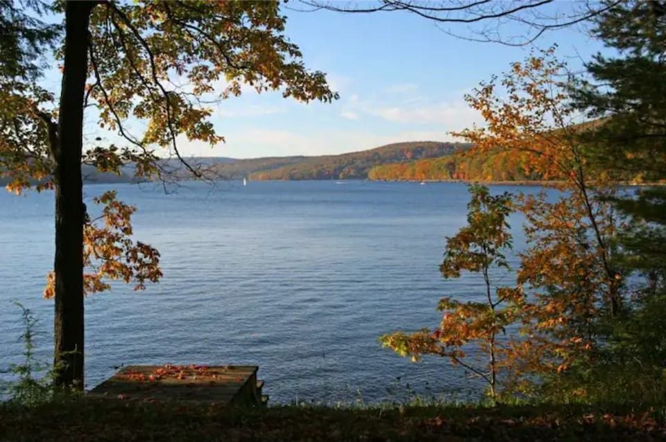 Scenic Deep Creek Lake