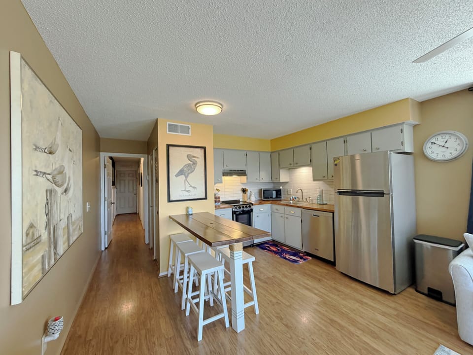 Spacious Kitchen & Dining
