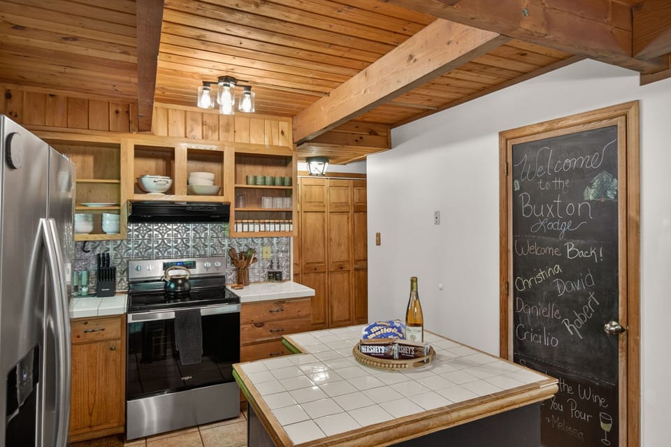 Fully stocked kitchen