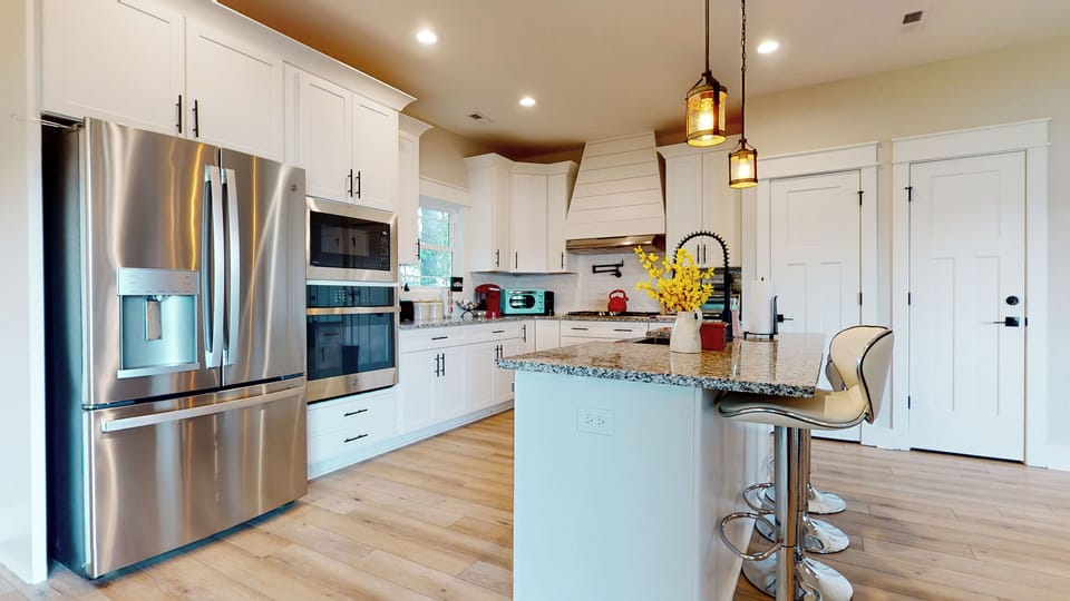 Main level Kitchen with Lake