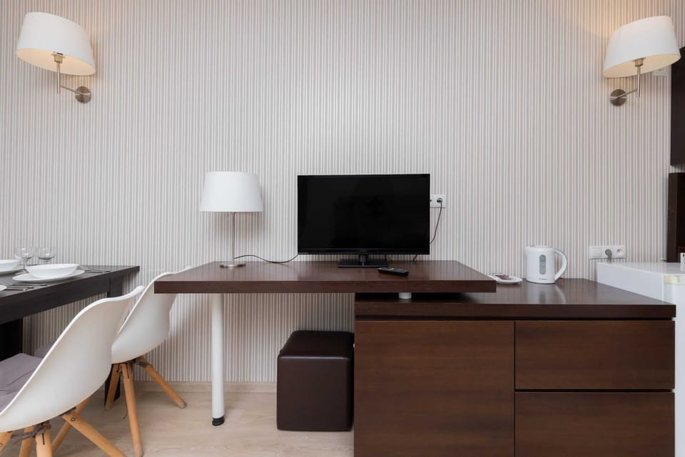 A desk and workspace area in the bedroom, blending functionality with modern design.
