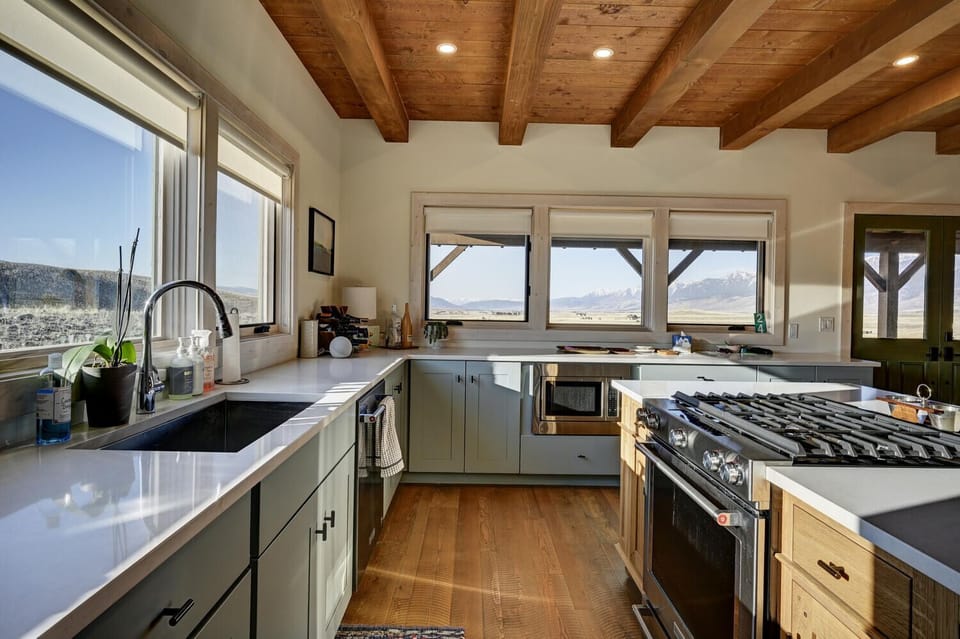 Full kitchen with any cookware you would need!