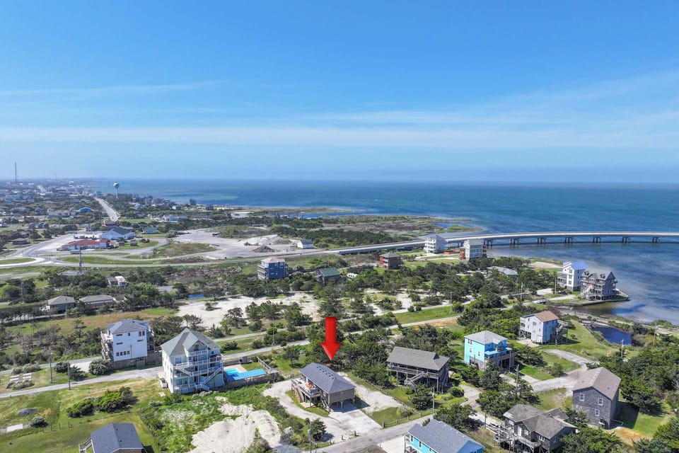 Surf or Sound Realty - 1109 - Down by the Dunes - Exterior -5 - Arrow