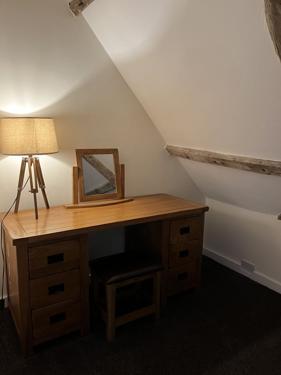 Dressing table