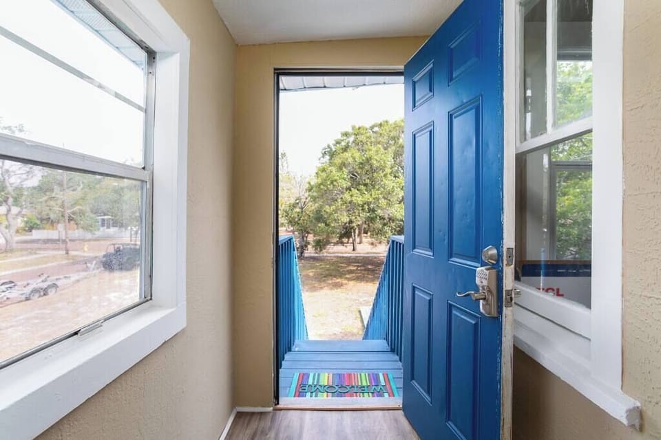 Entry way to the upstairs unit