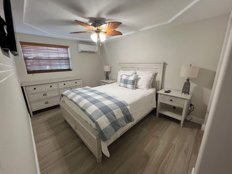 Main bedroom