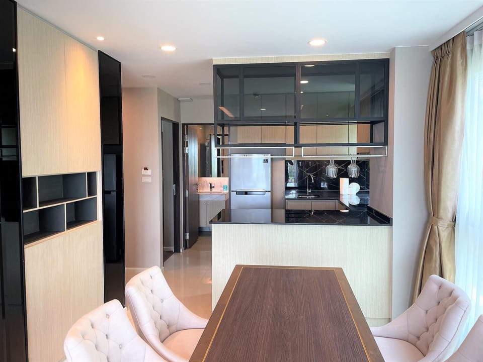 Luxury sea view apartment at Mida Grande (10304)