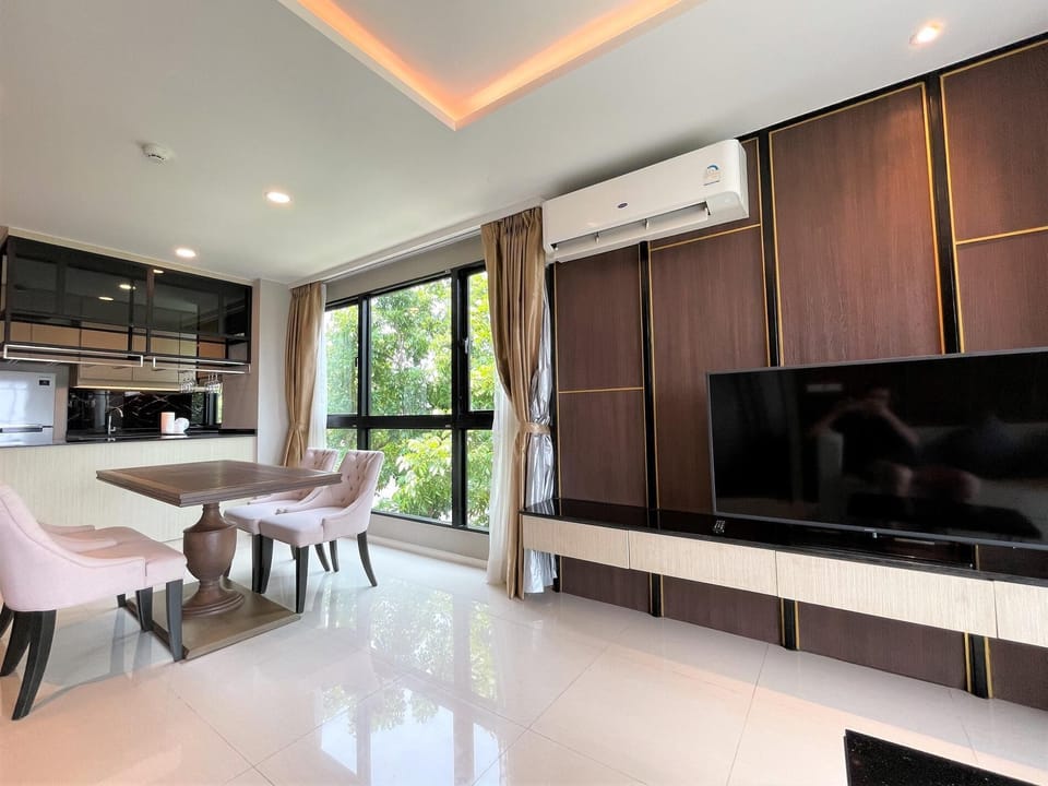 Luxury sea view apartment at Mida Grande (10314)