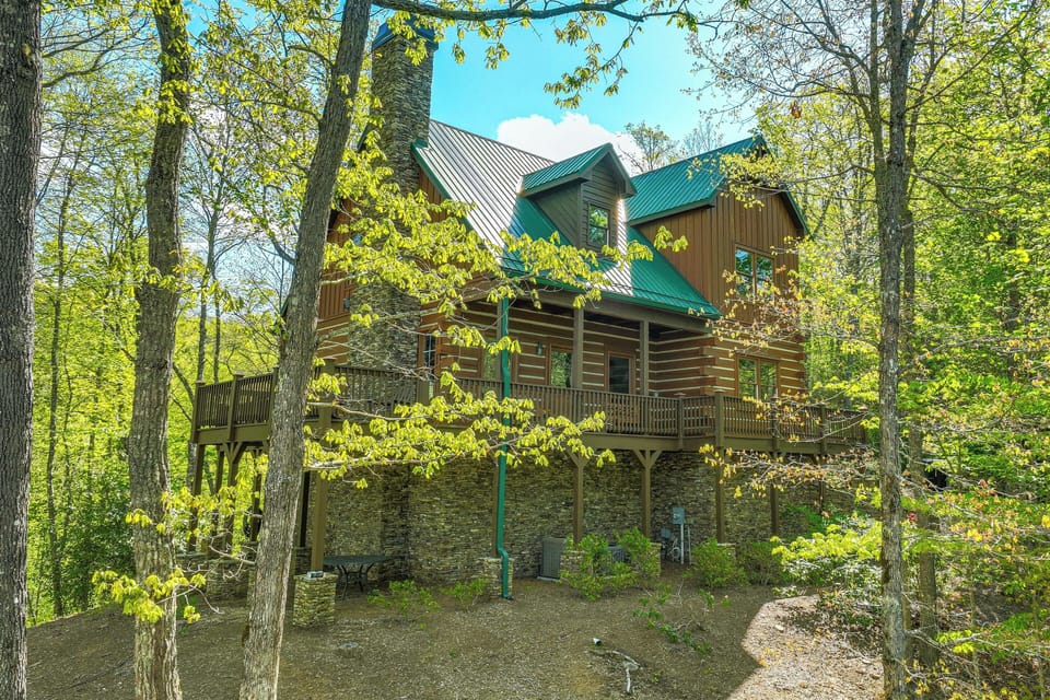 Deck | Forest Views | Grill | Hot Tub