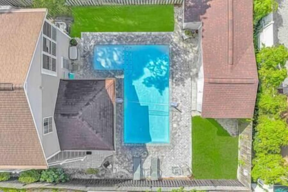 Private Backyard with plenty of space for entertaining!