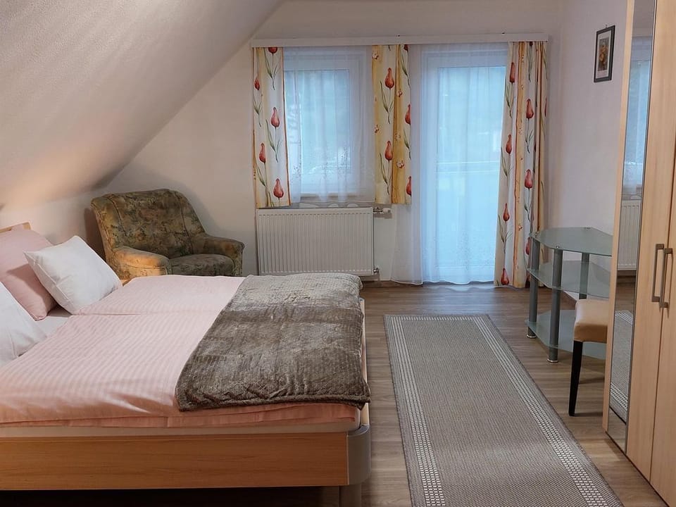 Ferienwohnung 1 - Ferienwohnungen Candolini Apartment in Villach
