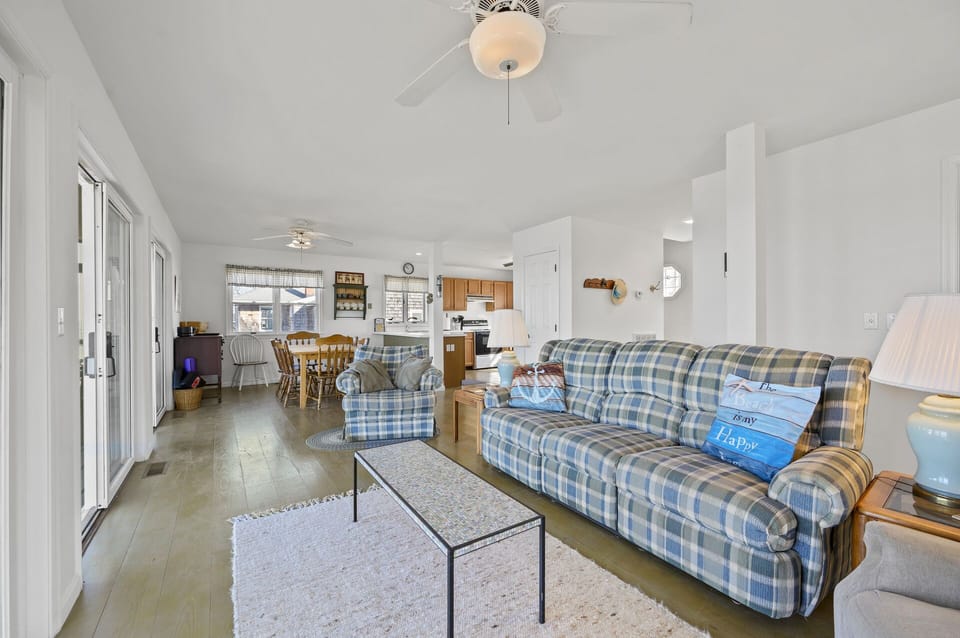 Comfortably Furnished and well-equipped.