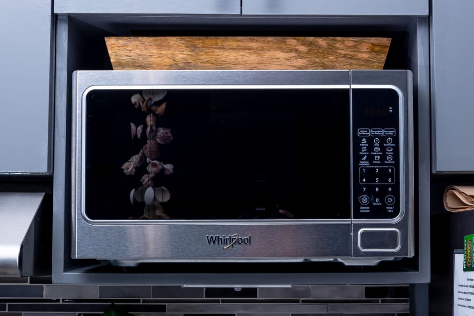Microwave