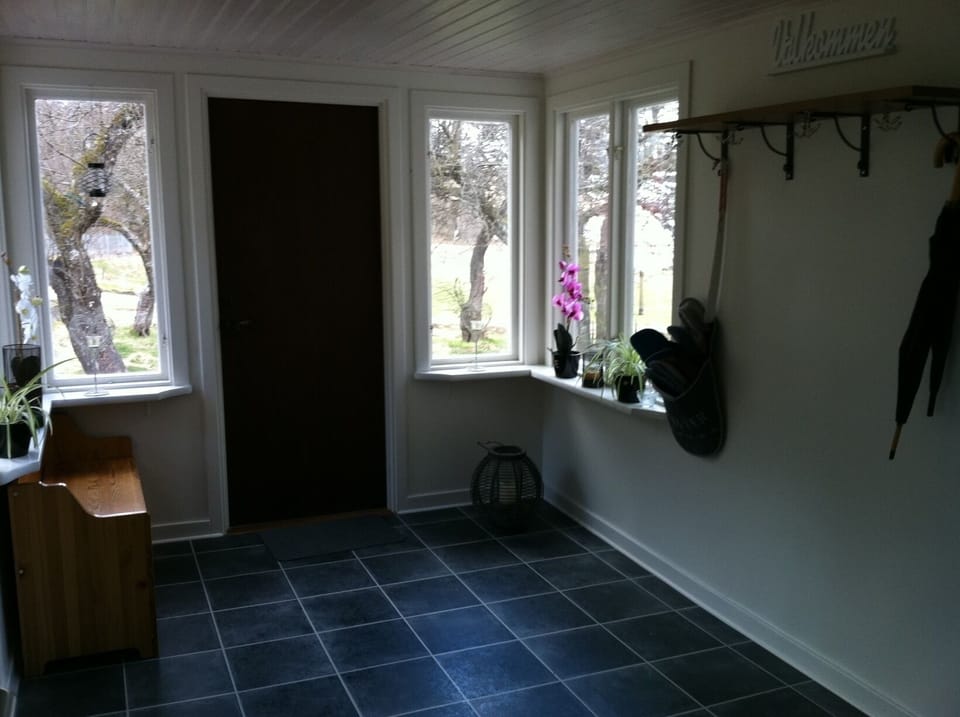 large hall/entrance