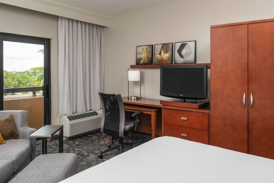 Spread out with extra room to lounge, unpack, and recharge.