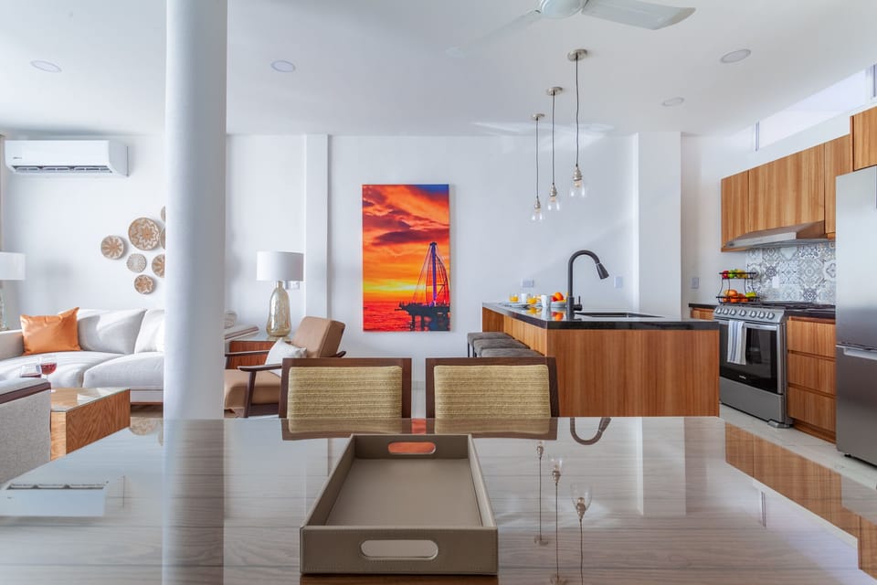 Condo - Image 8