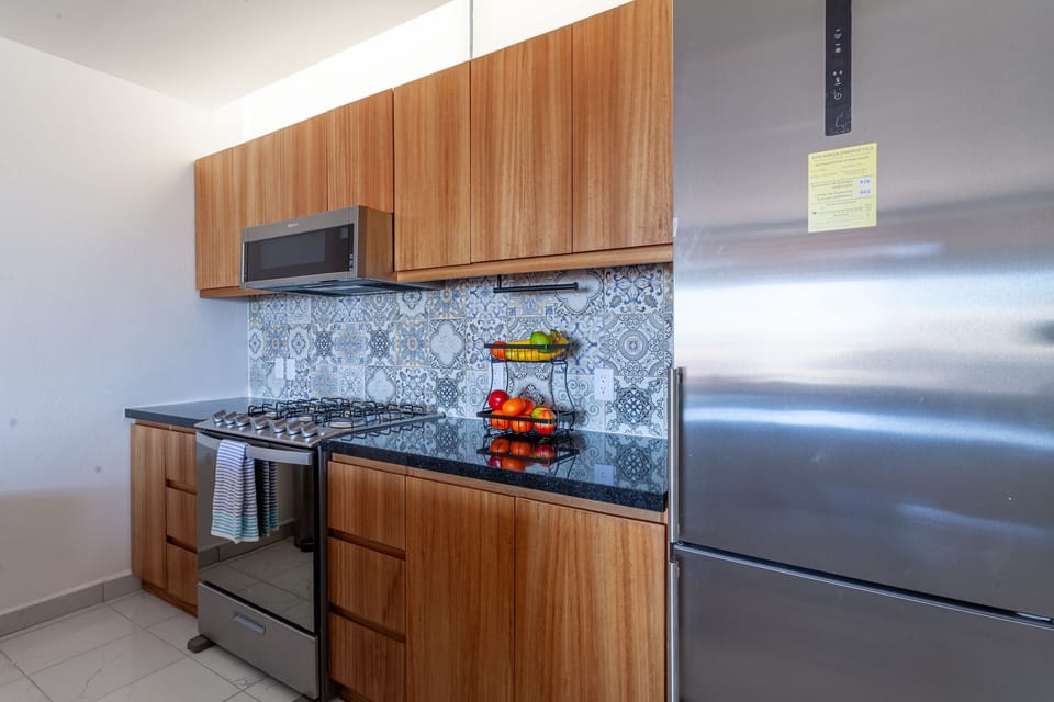 Condo - Image 9