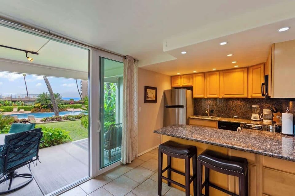 Indoor/Outdoor living at it's best.