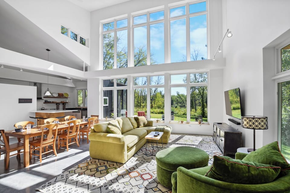 Room for everyone to enjoy comfortable seating!