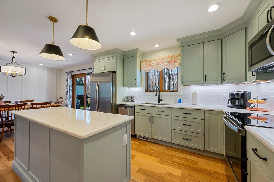 Our modern kitchen is brand new, spacious, and thoughtfully equipped.
