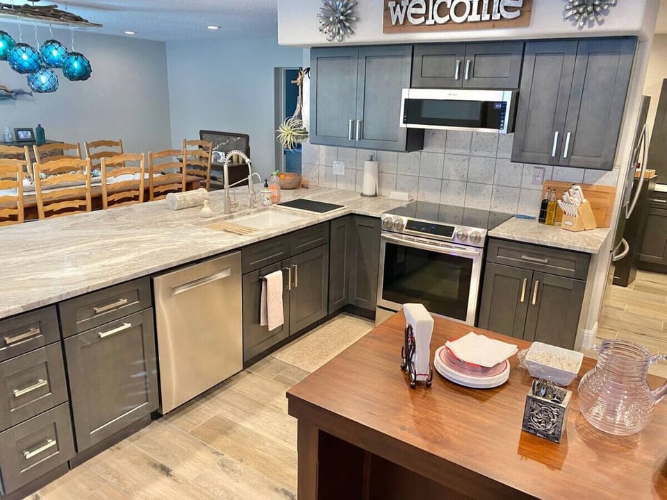 Spacious Kitchen