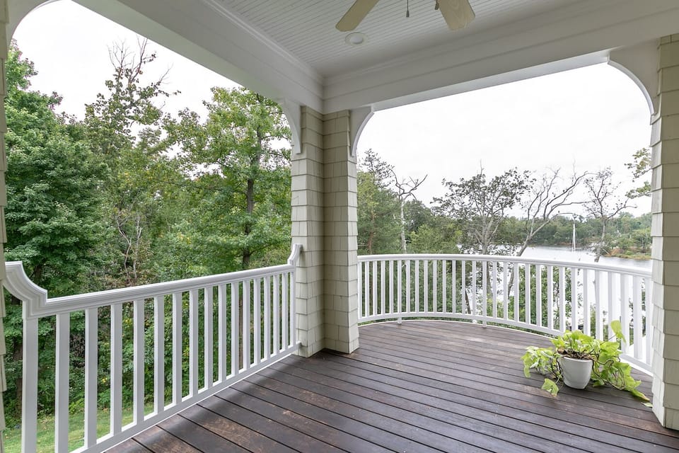 Master Bedroom Balcony