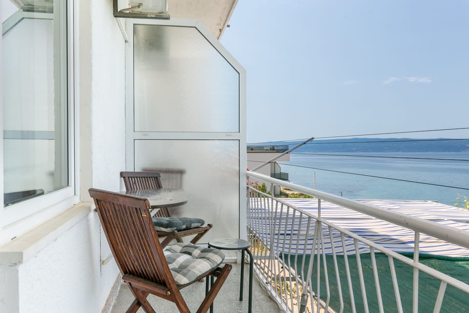 Balcony 1