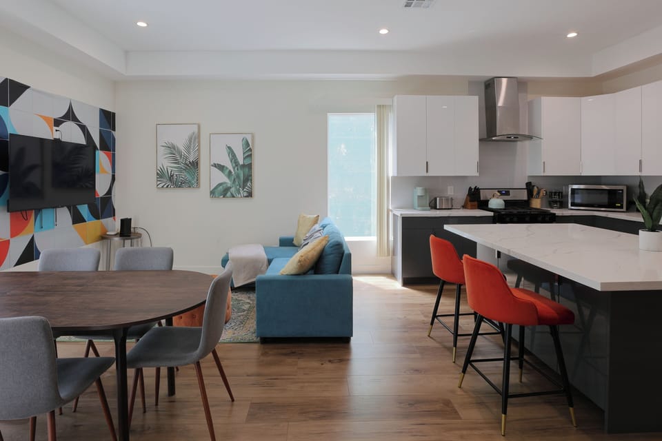 Dining area and counter top
