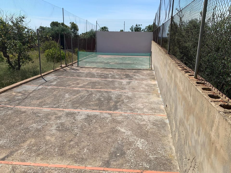 Sport court