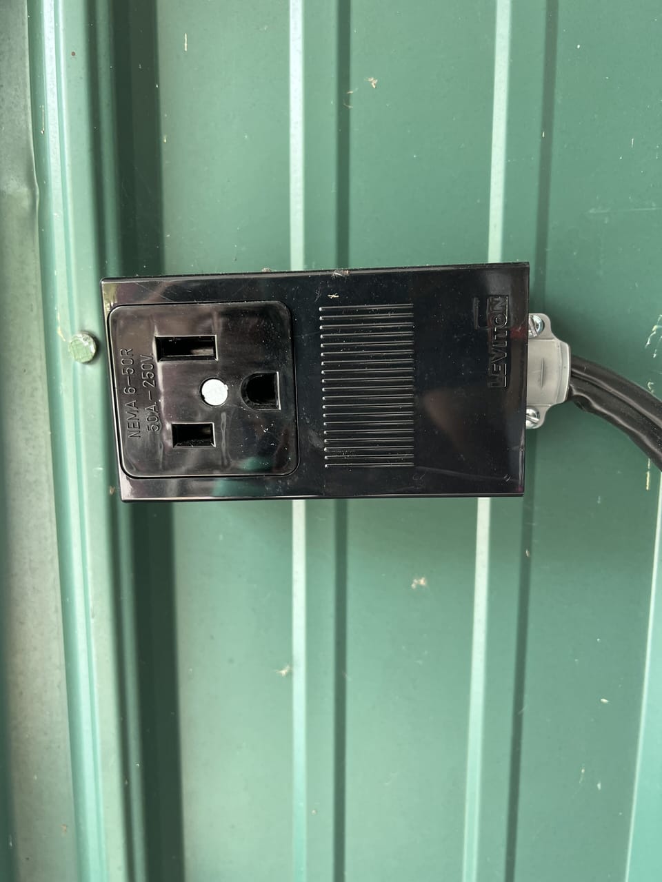 50 amp hook up