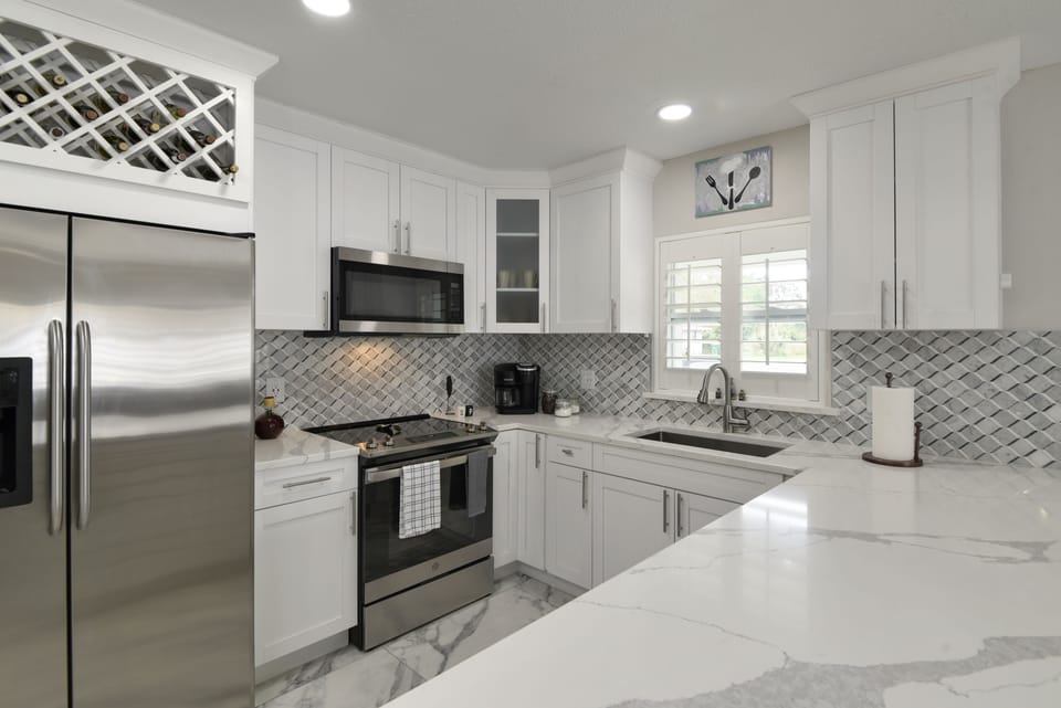 Full Kitchen