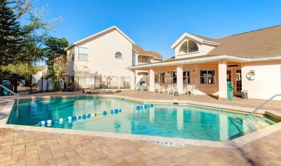 Enjoy the inground pool and hot tub at the Somerset Villa Center