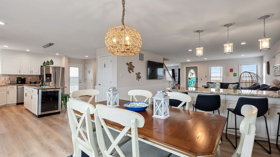 View of the beautiful dine in kitchen with plenty of space for your party!